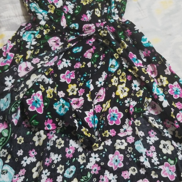 Child's Romper - Picture 2 of 4